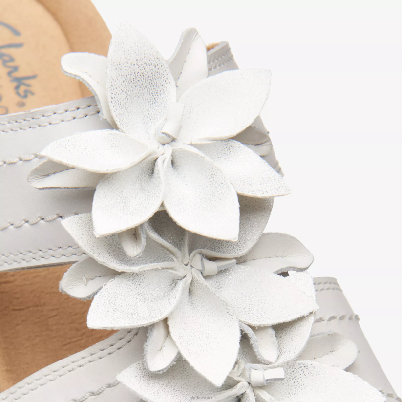 V26829 עור לבן Clarks מרליה ריילין