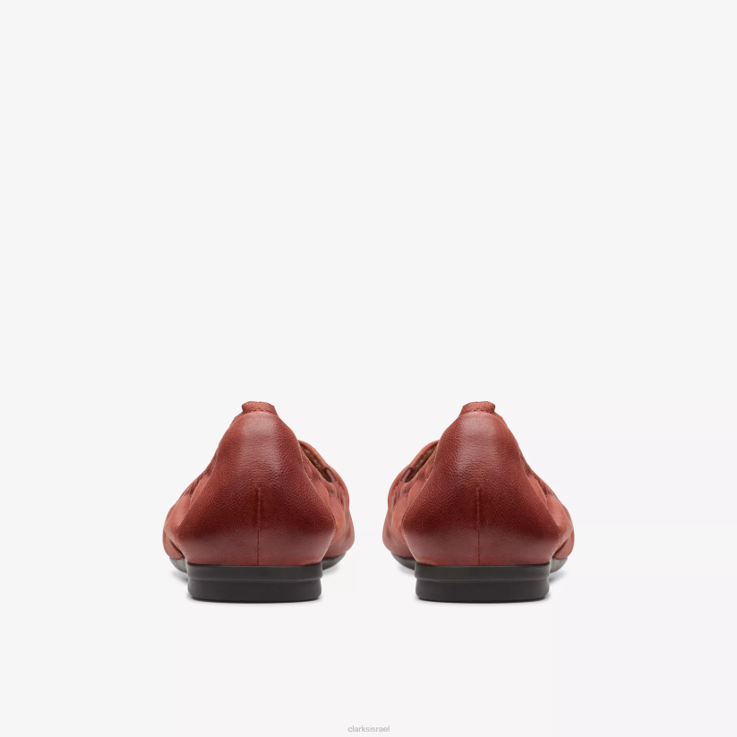 V268300 עור ערמון Clarks דרך רנה