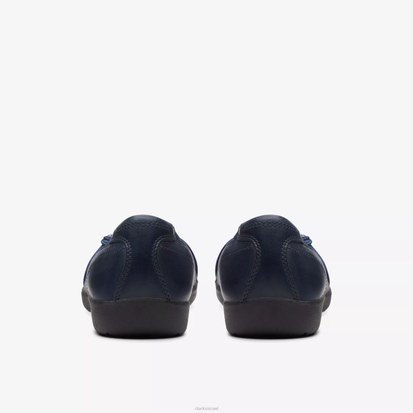 V268305 עור נייבי Clarks אחו rae