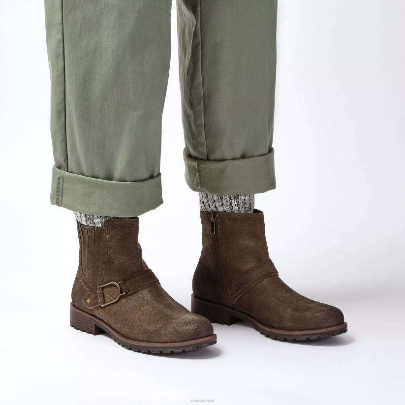 V268451 זמש זית כהה Clarks אבזם אספרה