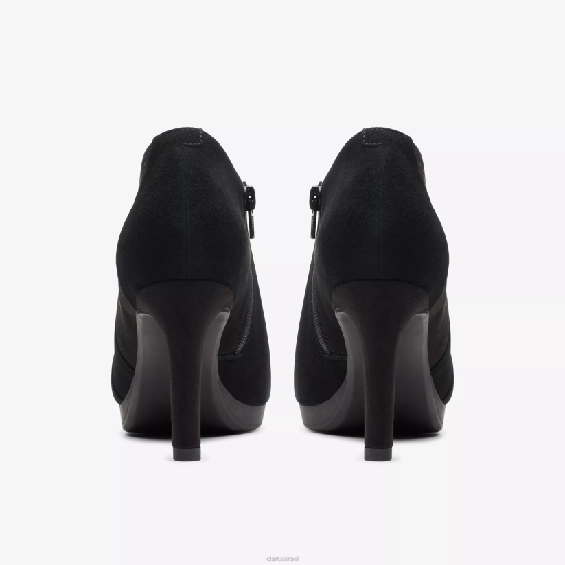 V268467 זמש שחור Clarks אמביר תקווה