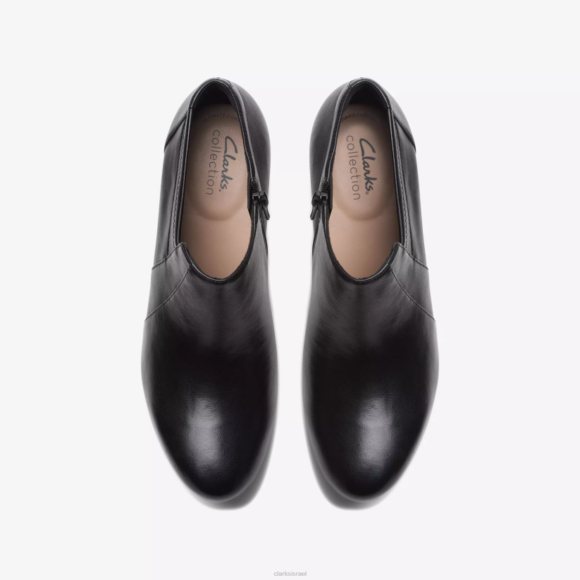 V268468 עור שחור Clarks אמביר תקווה