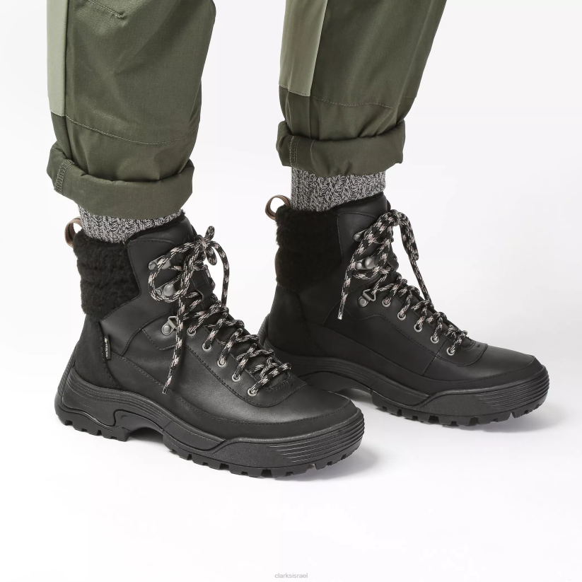 V268479 שילוב שחור עם קו חם Clarks atl hike top gor-tex