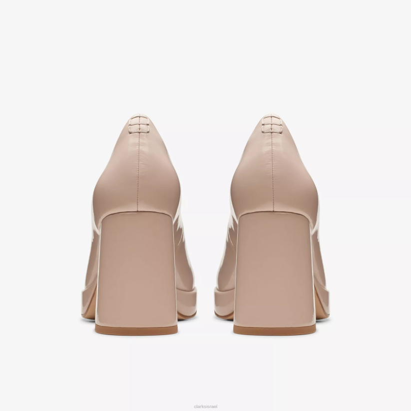 V268500 פטנט חול Clarks מגרש זויה 85