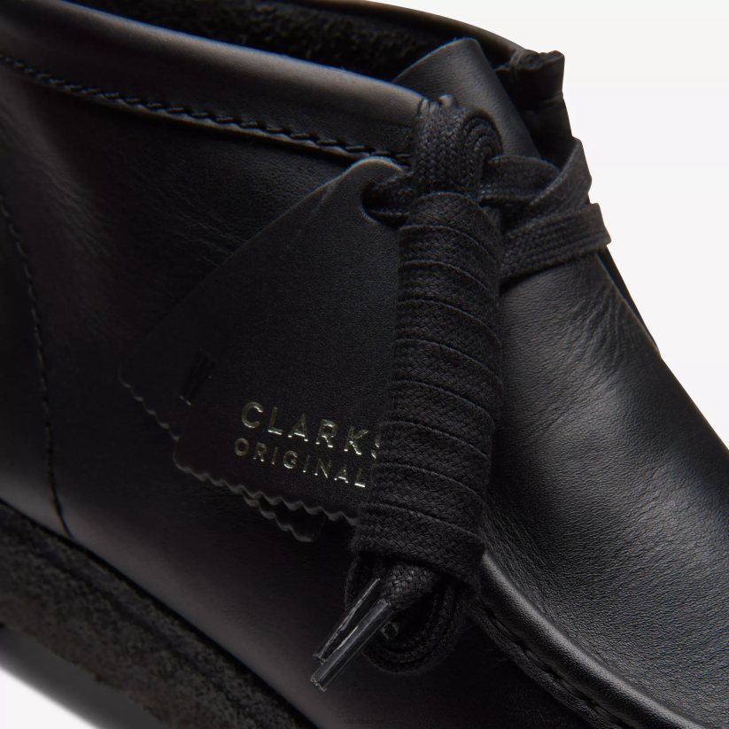 V268659 עור שחור Clarks מגף wallabee