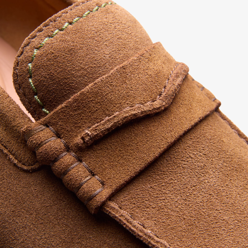 V268725 זמש קולה Clarks אטיקוס זה מחליק