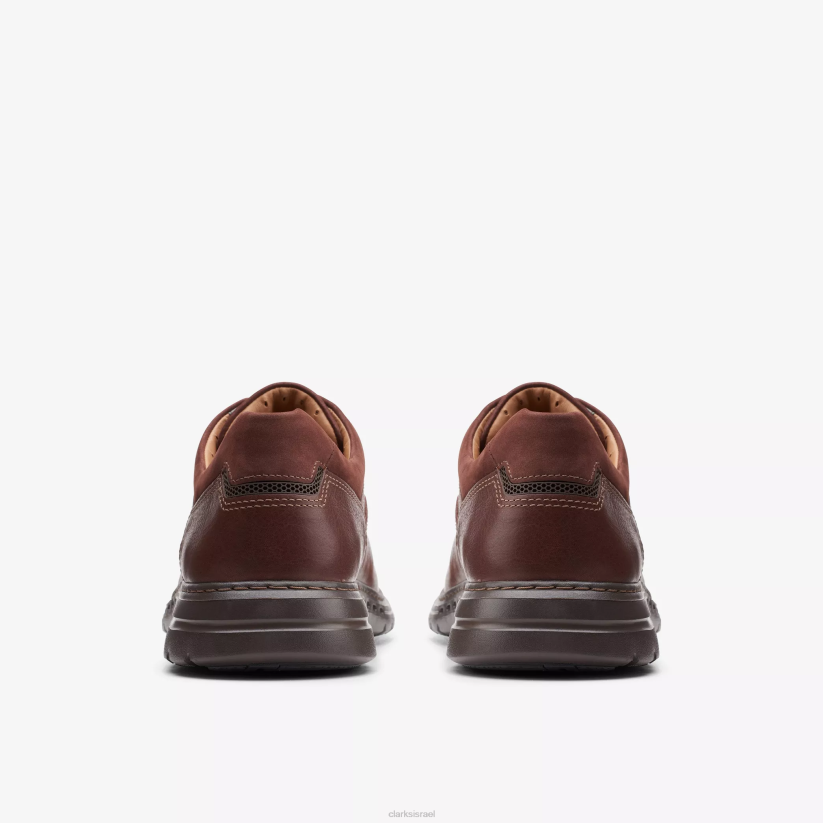 V268759 עור מהגוני Clarks תחרה של בראולי