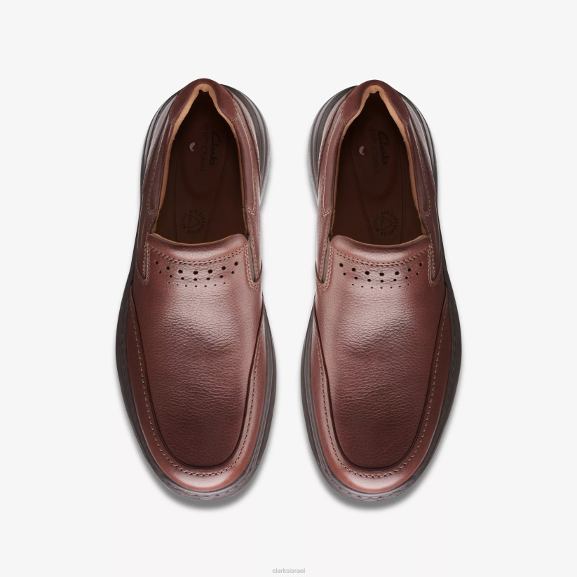 V268762 עור מהגוני Clarks צעד בראולי