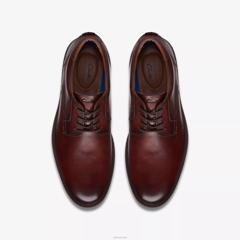 V268784 עור חום Clarks תחרה מאלווד