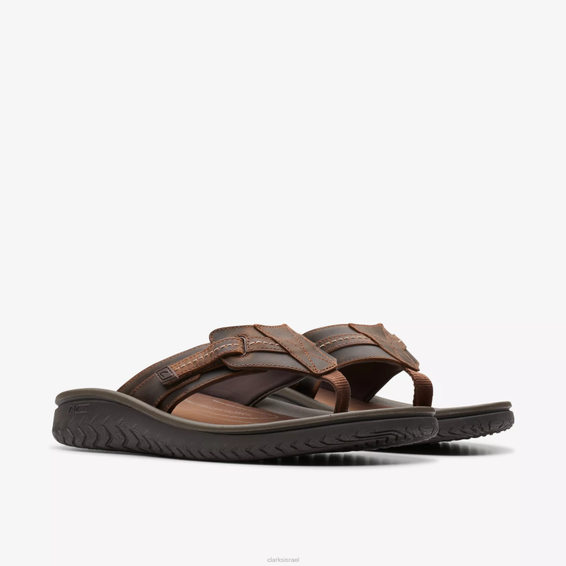 V268872 עור שעוות דבורים Clarks וסלי שמש